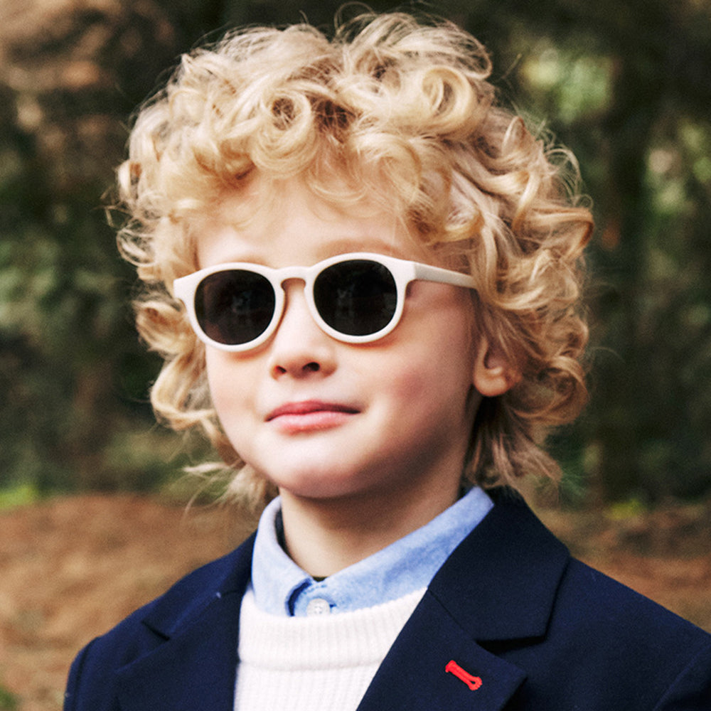 Techsuit - Sunglasses Polarised (8308-C14) - for Babies, Round Shape, with Strap - Black / Red