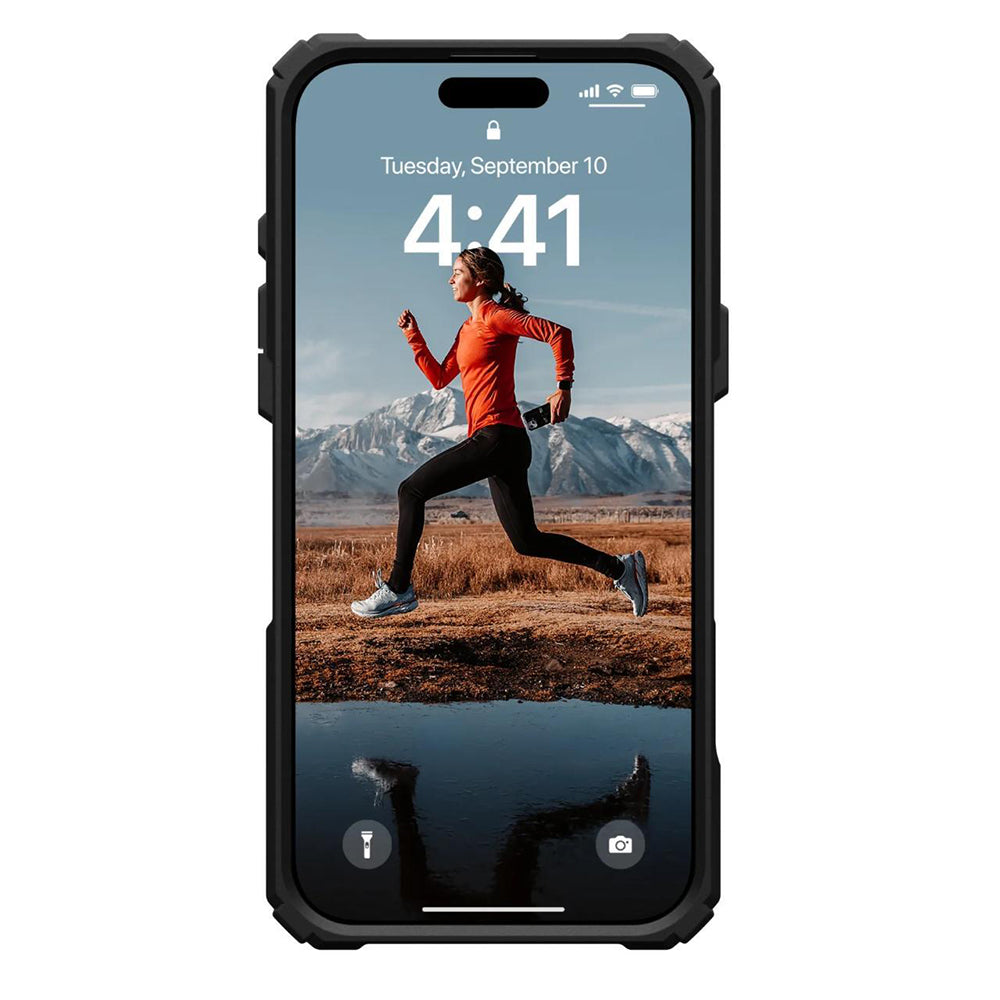 UAG - Plasma XTE MagSafe - iPhone 16 Pro - Black Clear