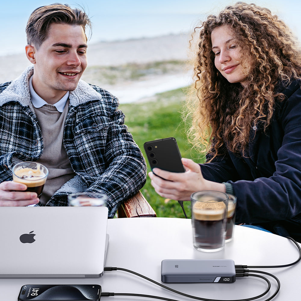 Ugreen - Power Bank PB720 (25188) - Two-way Fast Charging, Digital Display, 20000mAh, USB, Type-C, 100W, 5V/3A - Black
