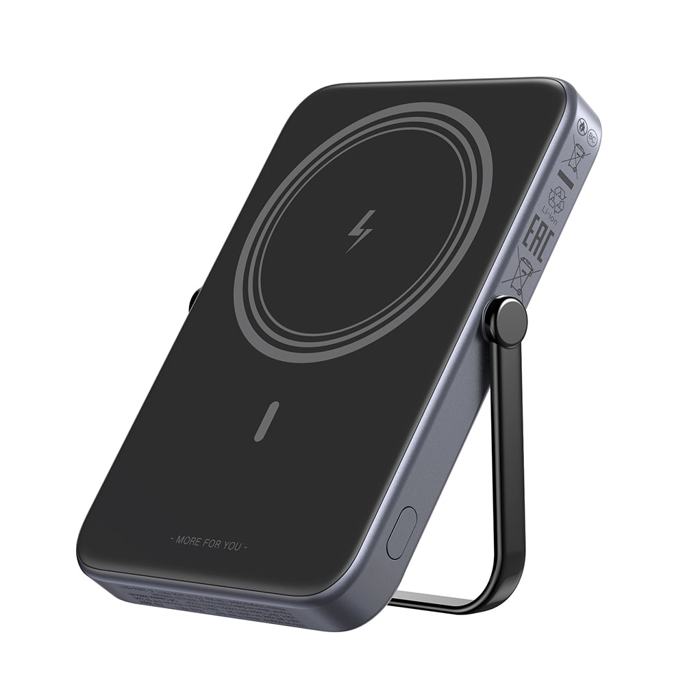 Ugreen - Power Bank PB571 (35605B) - with Digital Display, Fast Charge, Magnetic, Wireless, 5000mAh, USB-C, 18W, 5V/3A -