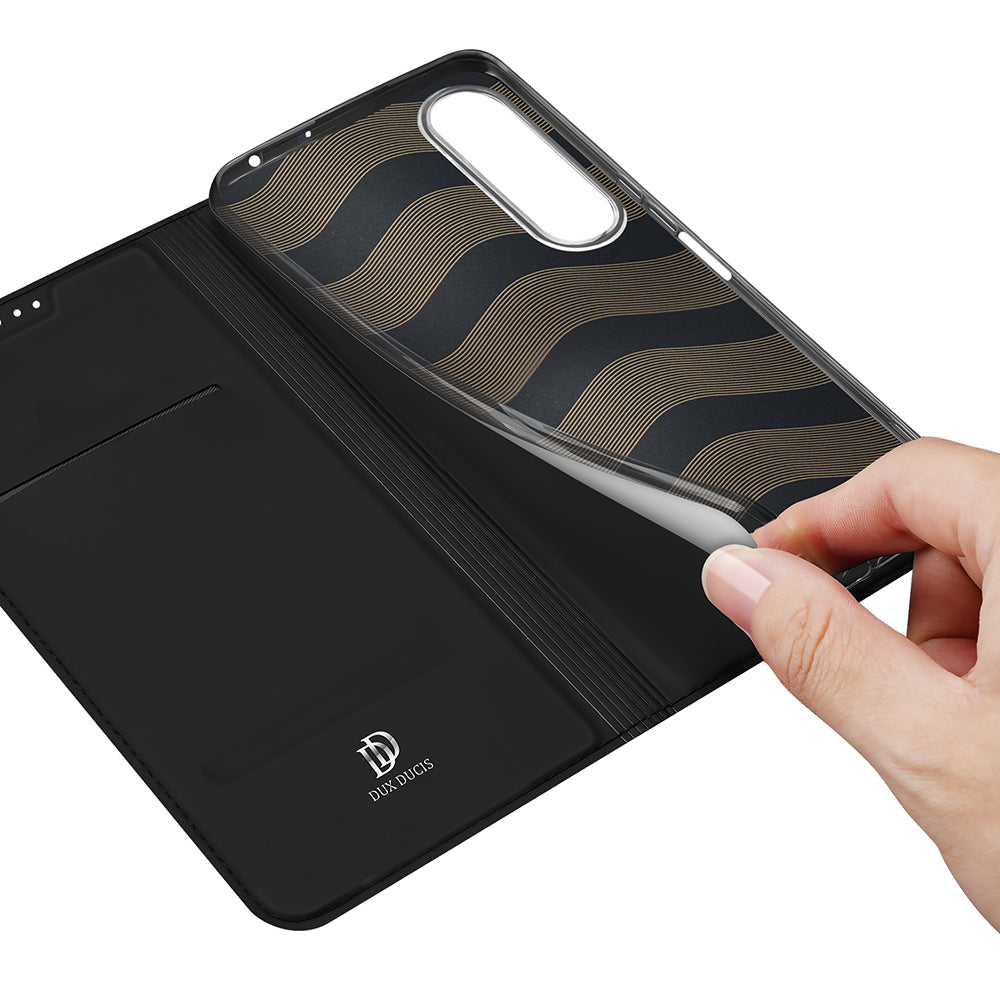 Dux Ducis - Skin Pro - Sony Xperia 1 VII - Black
