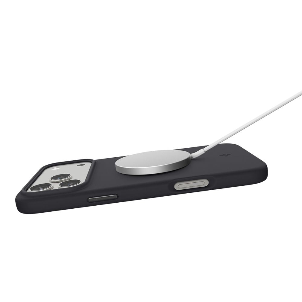 Spigen - Silicone Fit MagSafe (ACS10270) - iPhone 17 Pro Max - Black