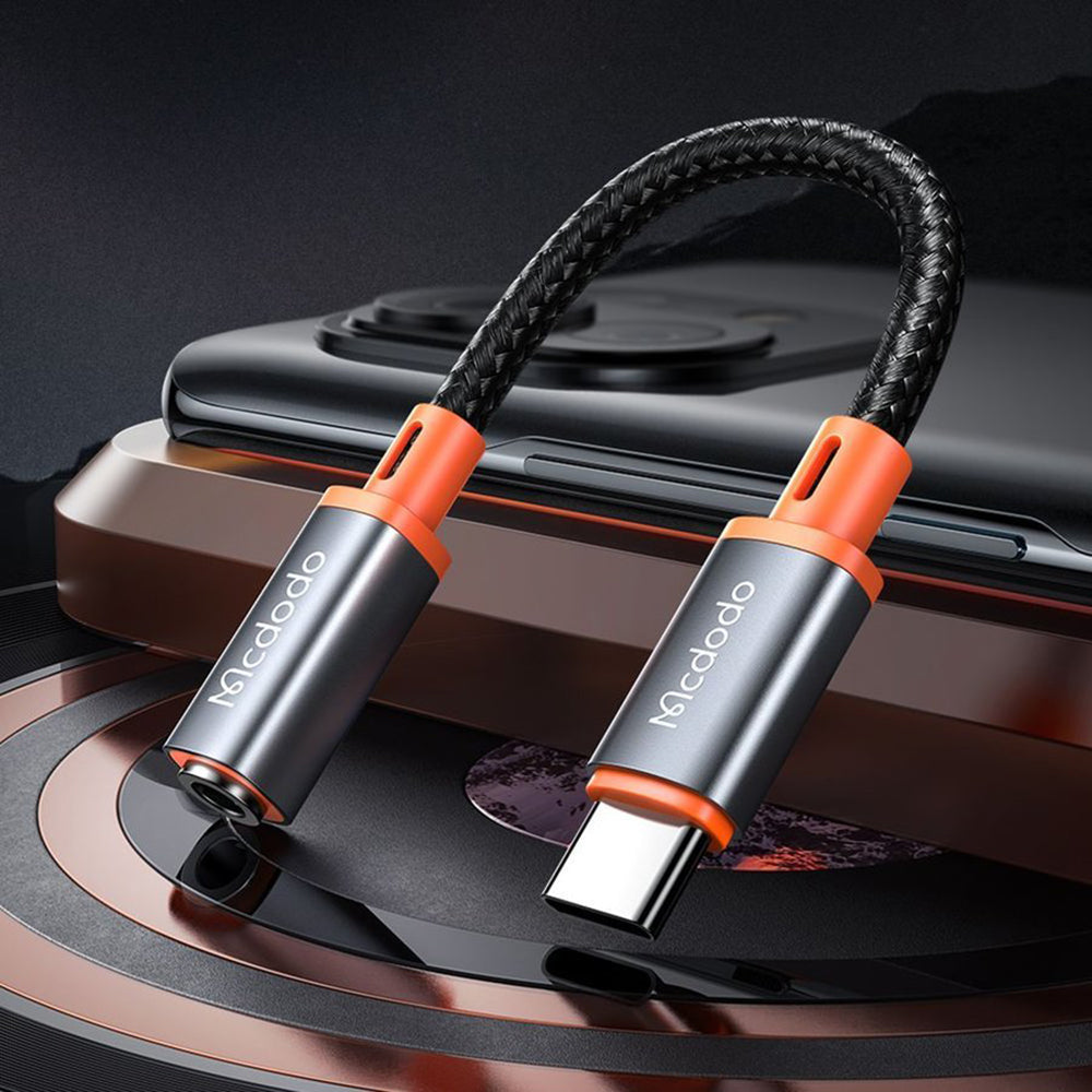 Mcdodo - Audio Adapter (CA-7561) - Type-C Male to Jack 3.5mm Female, Nylon Braided, 0.11m - Black