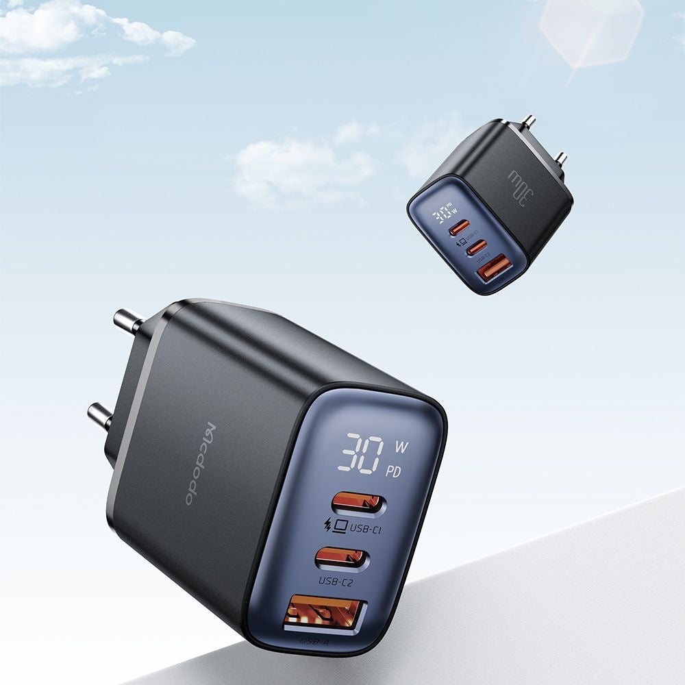 Mcdodo - Wall Charger (CH-2180) - 2x USB-C, 1x USB-A, 30W, Fast Charger, Digital Display - Black