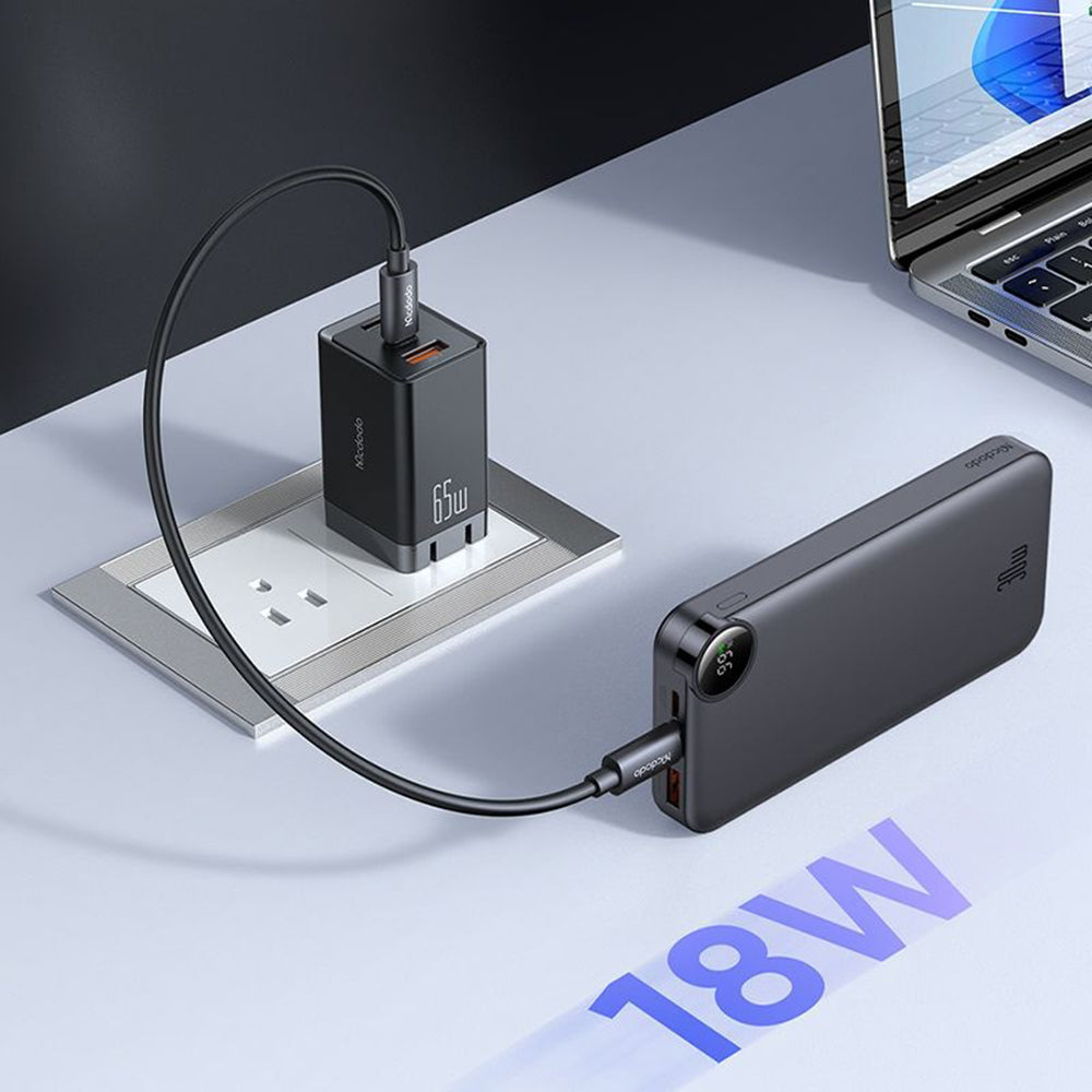 Mcdodo - Power Bank (MC-3850) - USB, 2x Type-C, 10000mAh, 30W, LED Display - Black