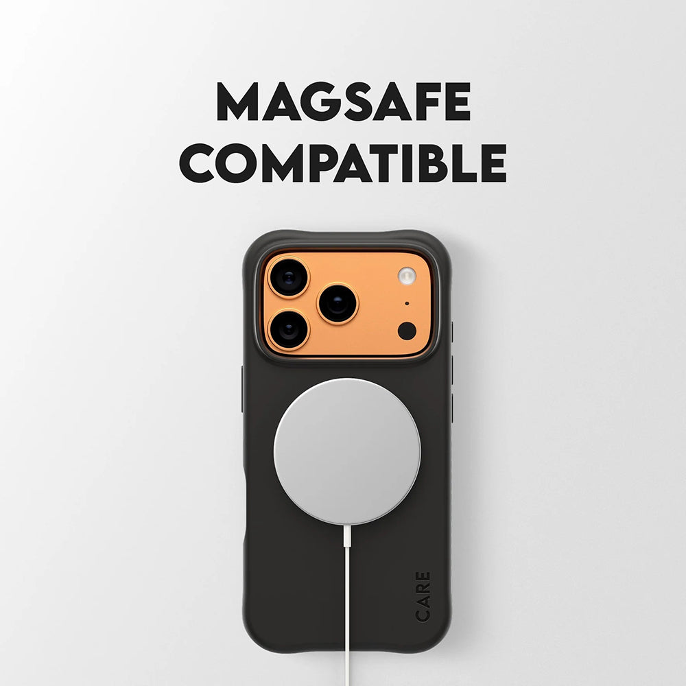 PanzerGlass® - CARE Fashionable Case w. MagSafe - iPhone 17 Pro - Samba Black