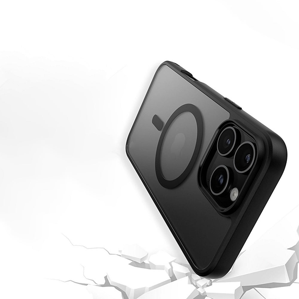 PanzerGlass® - HardCase Black MagSafe & Frame Series - iPhone 16 Pro - Clear