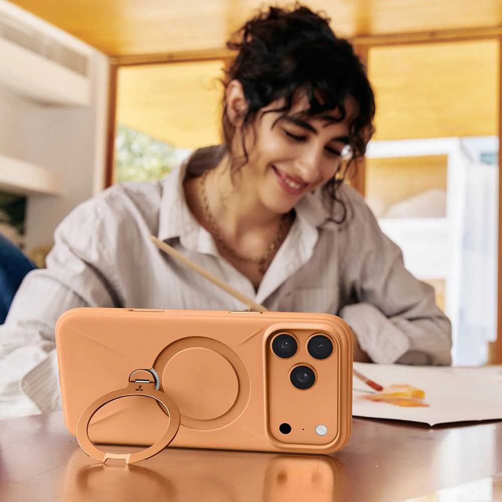 Torras - QPRO Silicone Series - iPhone 17 Pro - Dessert Gold