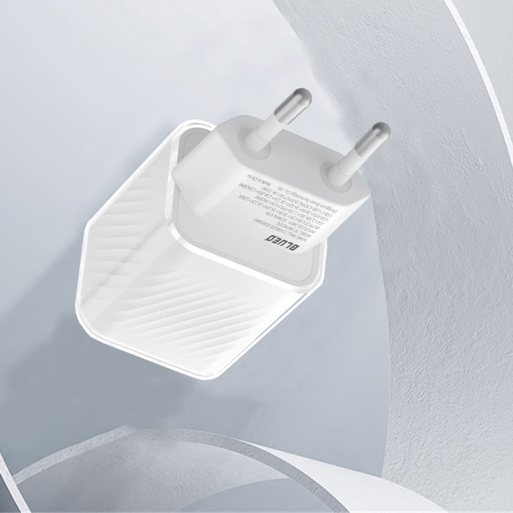 Blueo - Wall Charger Dual Port - 1x USB, 1x Type-C, GaN Technology, Fast Charge, Elegant Finish, PD3.0, 35W - White