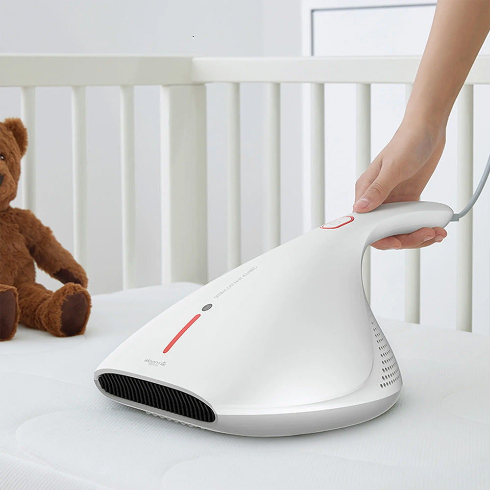 Deerma - Handheld Vacuum Cleaner (CM800) - with Heat, UV-C Light, 13000Pa, HEPA, 450W, 0.5l, 4.5m Cord Length - White