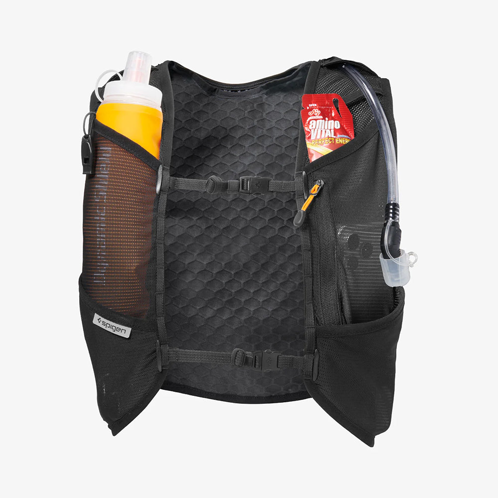 Spigen Running Vest Dynamic Shield™ A721 (AMP10225), Condura Nylon, Quick-release Buckle, Reflective Details, L-XL, Negr