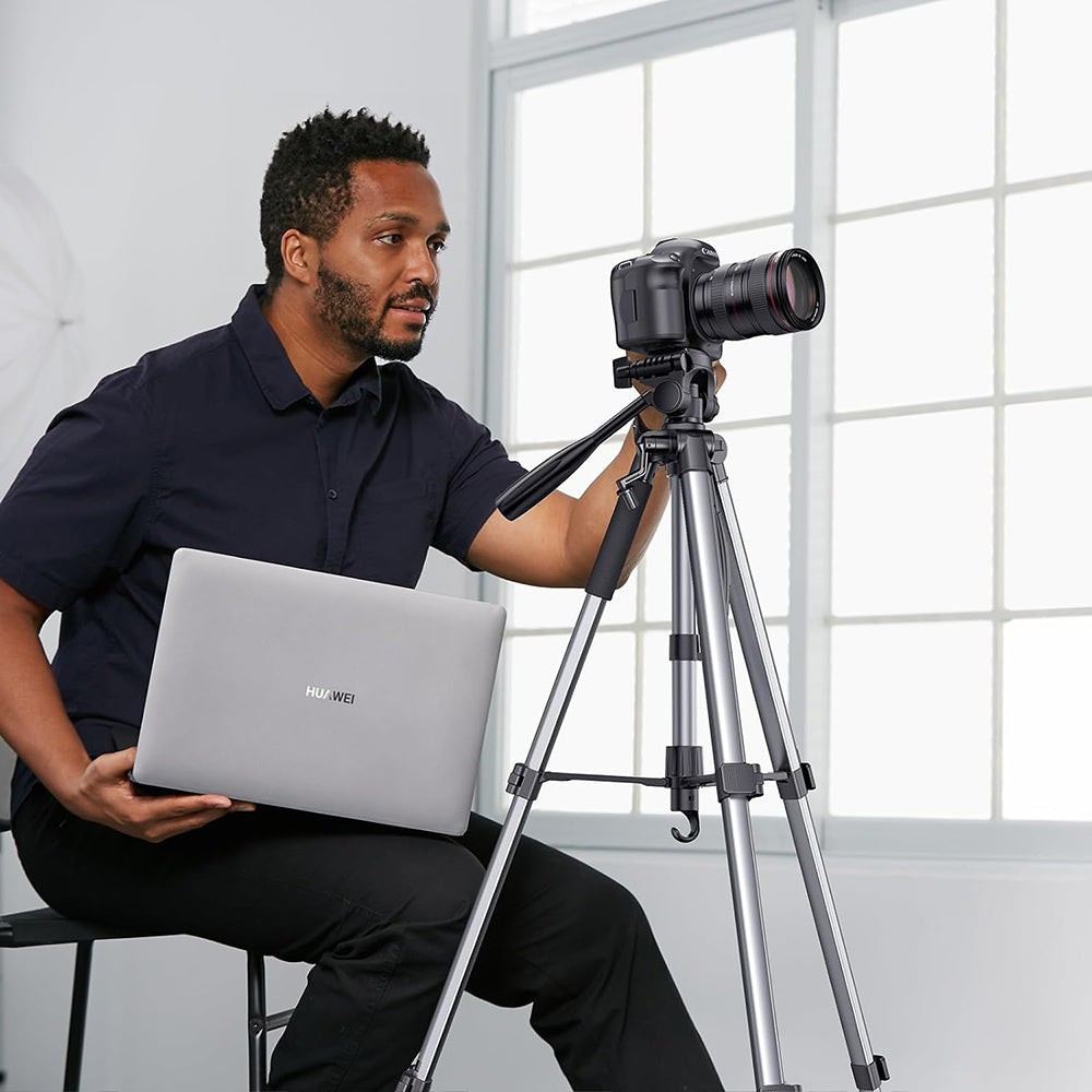 Ugreen - Selfie Stick LP661 (15187) - Stable, Adjustable, for Phone and Camera - Black