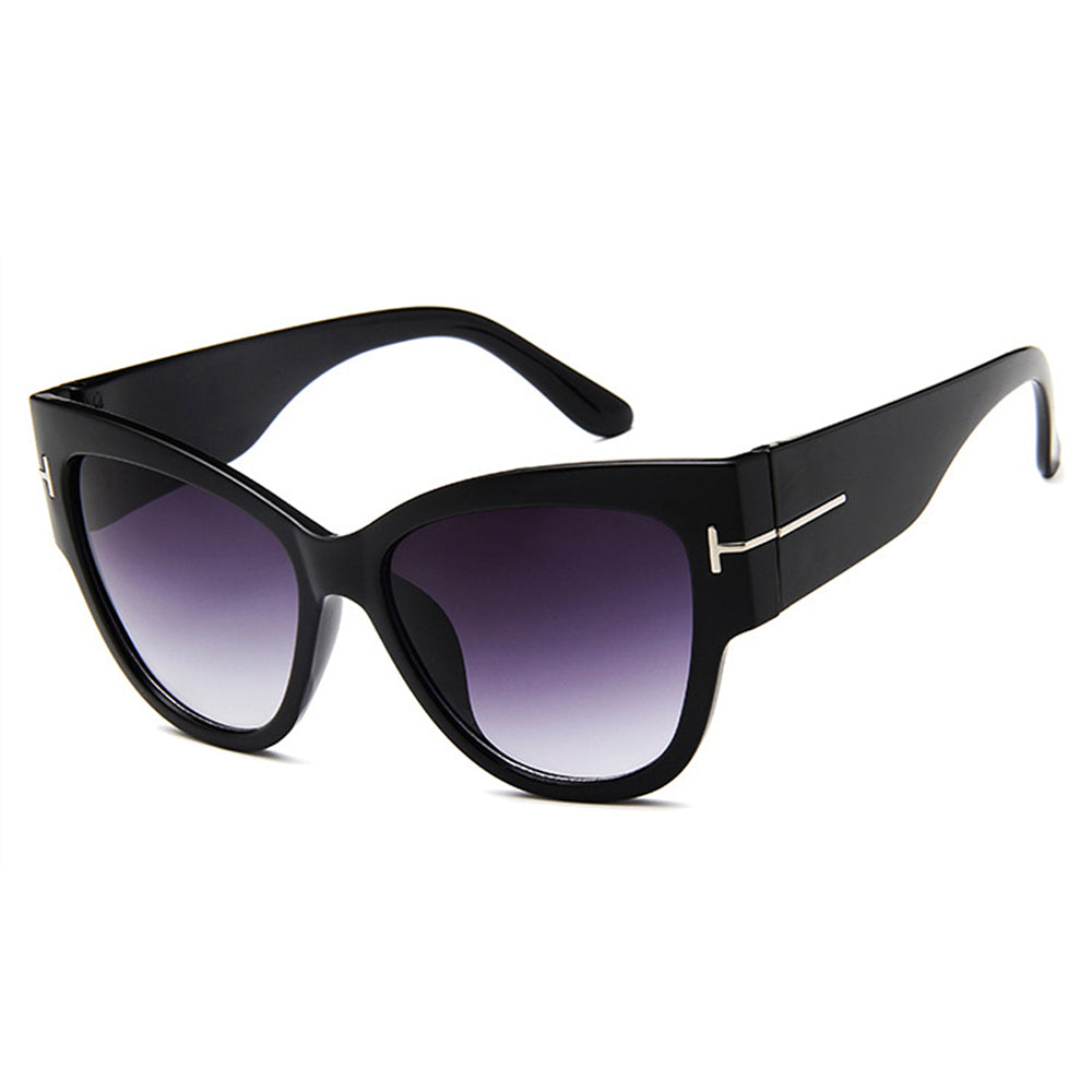 Techsuit - Sunglasses (9778) - for Women with PC Frame and Lens, Cat Eye - Black / Gradient Gray